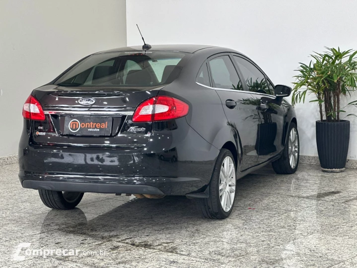 FIESTA 1.6 SE Sedan 16V