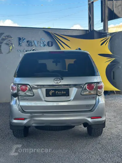 HILUX SW4 3.0 SRV 4X4 7 Lugares 16V Turbo Intercooler