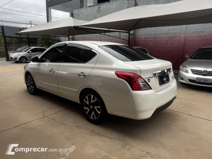 Versa Sedan 1.6 16V 4P SL FLEX XTRONIC AUTOMÁTICO CVT