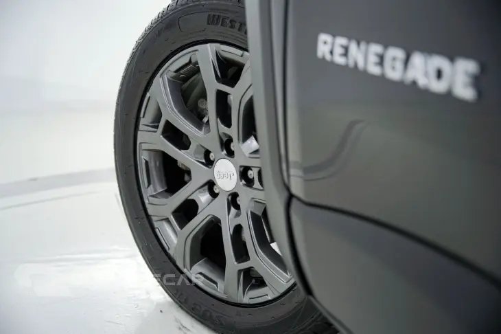 Renegade Long. T270 1.3 TB 4x2 Flex Aut.