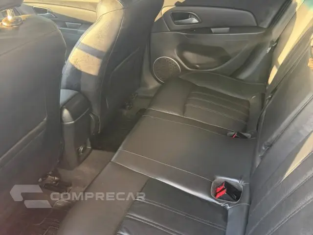 CRUZE SEDAN - 1.8 LT 16V 4P AUTOMÁTICO