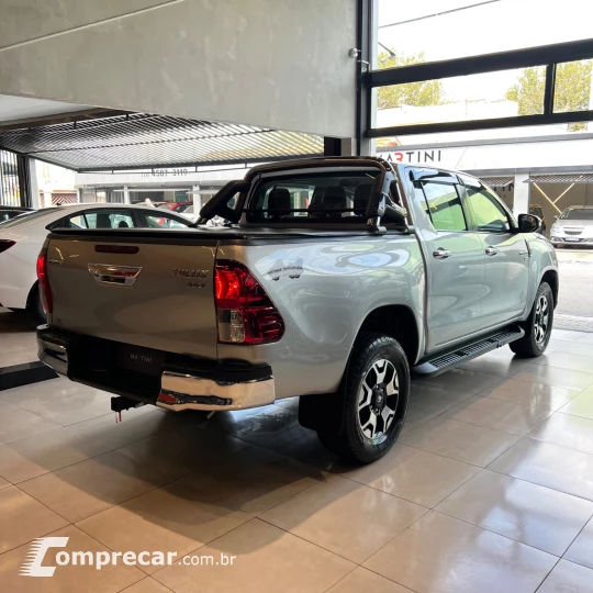 Hilux CD SRV 4x4 2.7 Flex 16V Aut.