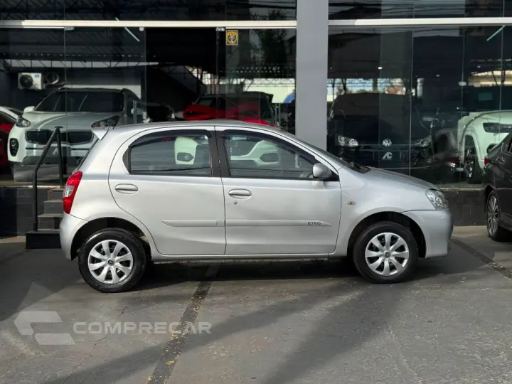 ETIOS XS  1.3 Flex 16V 5p Mec.