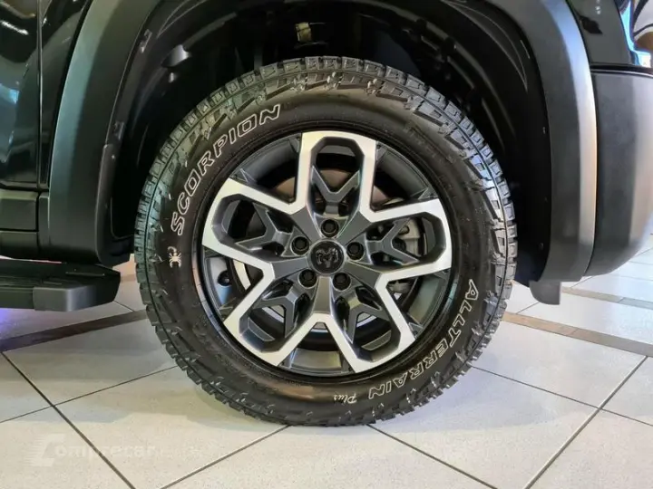 RAMPAGE REBEL HURR 4 2.0 TB CD 4X4 AUT.