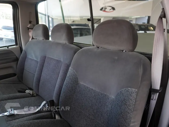 F-250 4.2 XLT 4X2 CS TURBO DIESEL 2P MANUAL