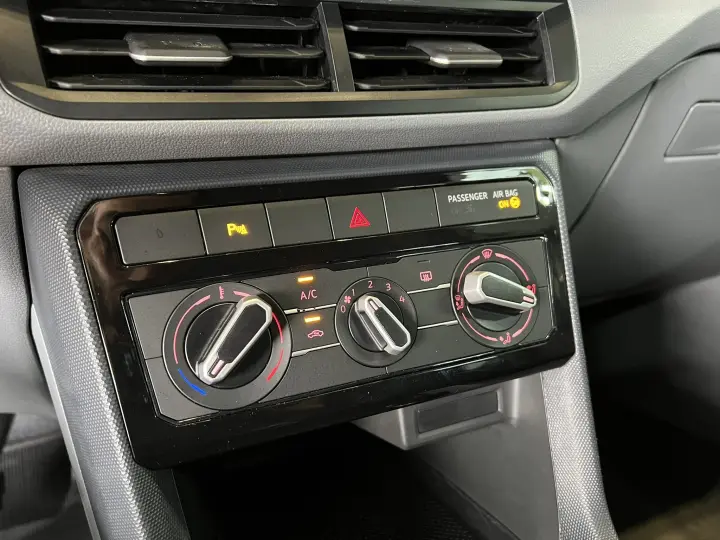 T-CROSS 1.0 200 TSI TOTAL FLEX AUTOMÁTICO