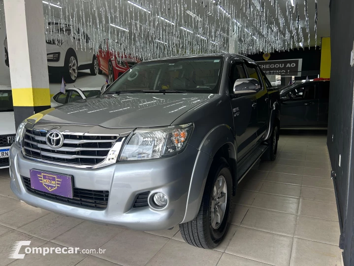 HILUX 2.7 SRV 4X2 CD 16V