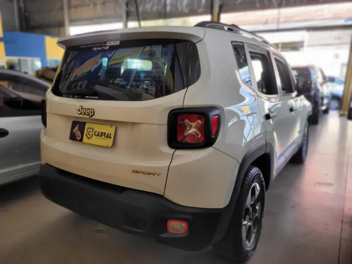 Renegade Sport 1.8 4x2 Flex 16V Mec.