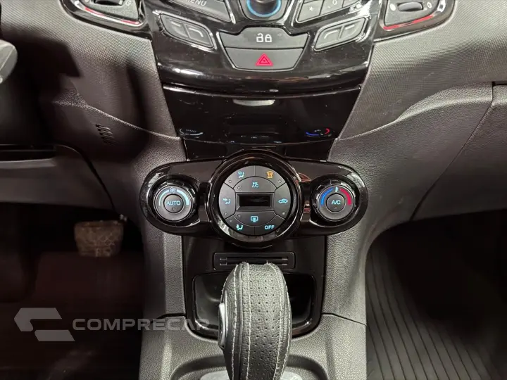 Fiesta 1.6 Titanium Hatch 16V Flex 4P Automático