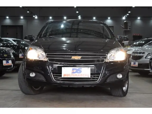 VECTRA SEDAN - 2.0 MPFI ELEGANCE 8V 4P MANUAL