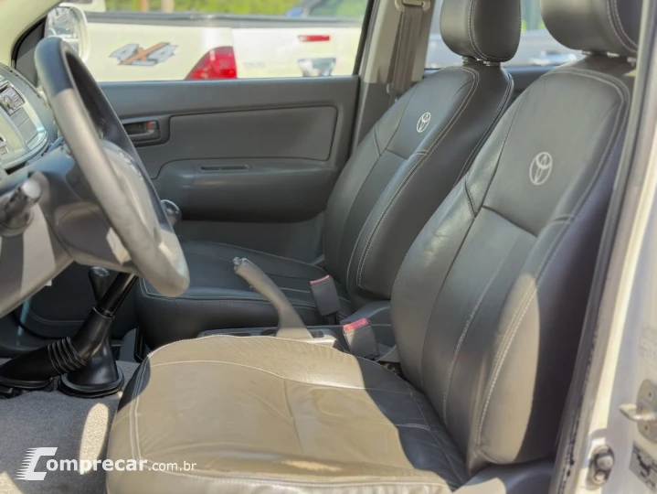 Hilux CD D4-D 4x4 3.0 TDI Dies. Mec.