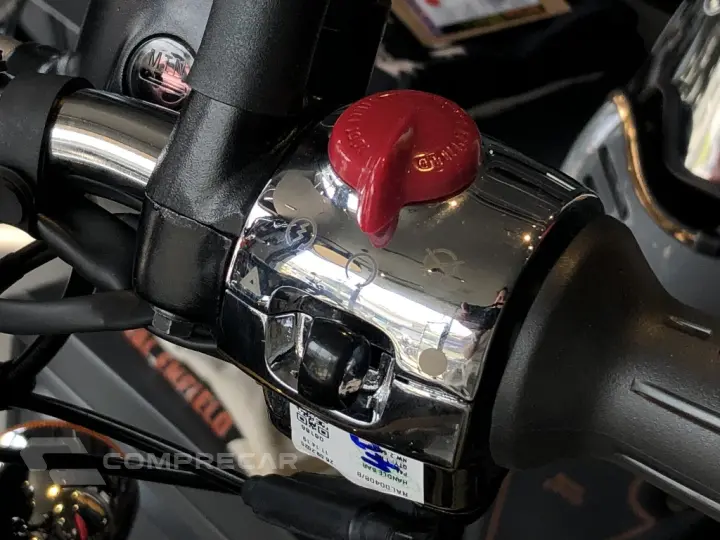 CLASSIC 650 BLACK CHROME