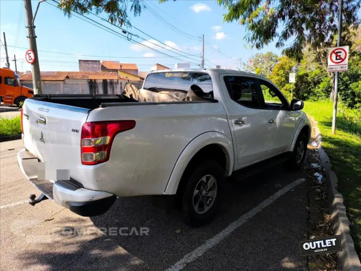 L200 TRITON 2.4 16V TURBO DIESEL SPORT HPE CD 4P
