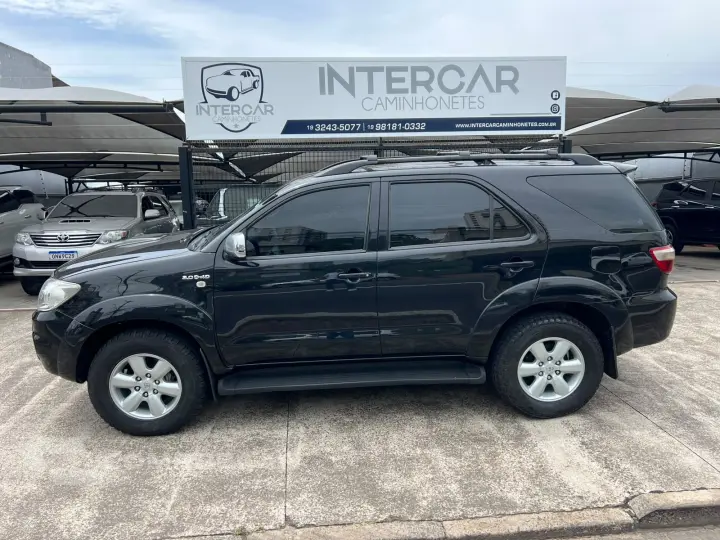 HILUX SW4 3.0 SRV 4X4 7 Lugares 16V Turbo Intercooler