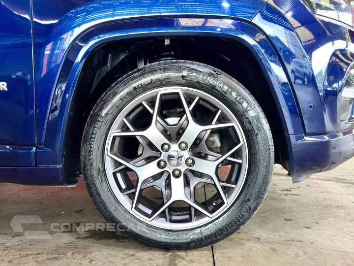 COMMANDER 1.3 T270 TURBO FLEX OVERLAND AT6