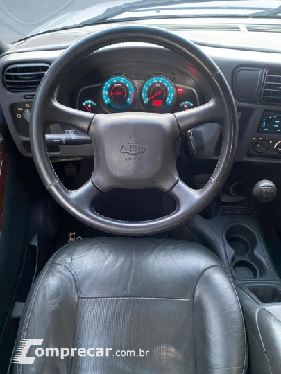 S10 2.4 MPFI Executive 4X2 CD 8V