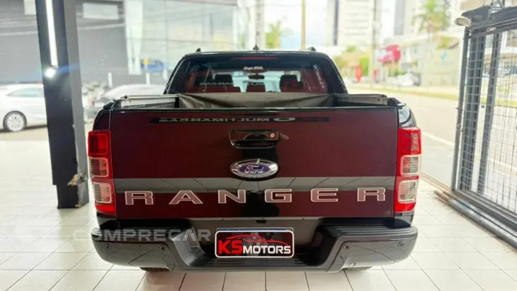 FORD RANGER 2.2 BLACK 4X2 CD 16V