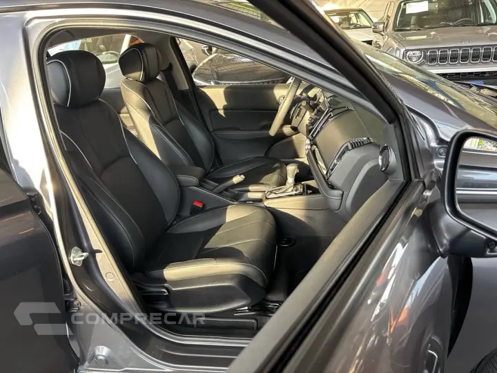 CITY Hatchback Touring 1.5 Flex 16V Aut