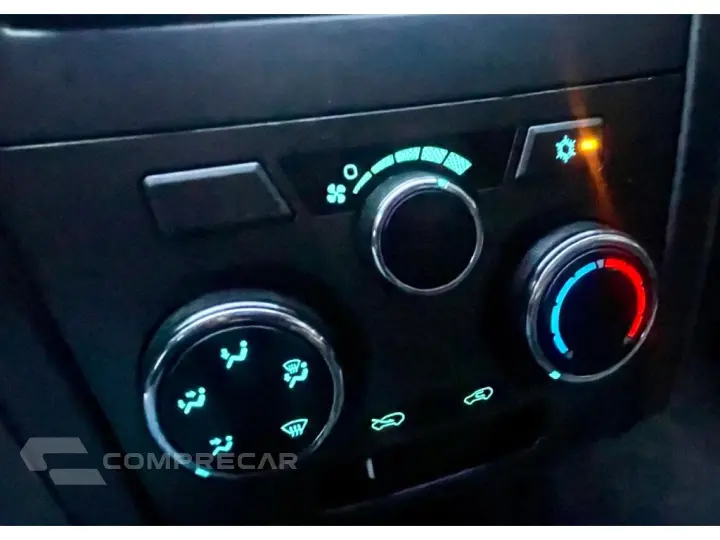 S10 2.4 MPFI LS 4X2 CD 8V FLEX 4P MANUAL