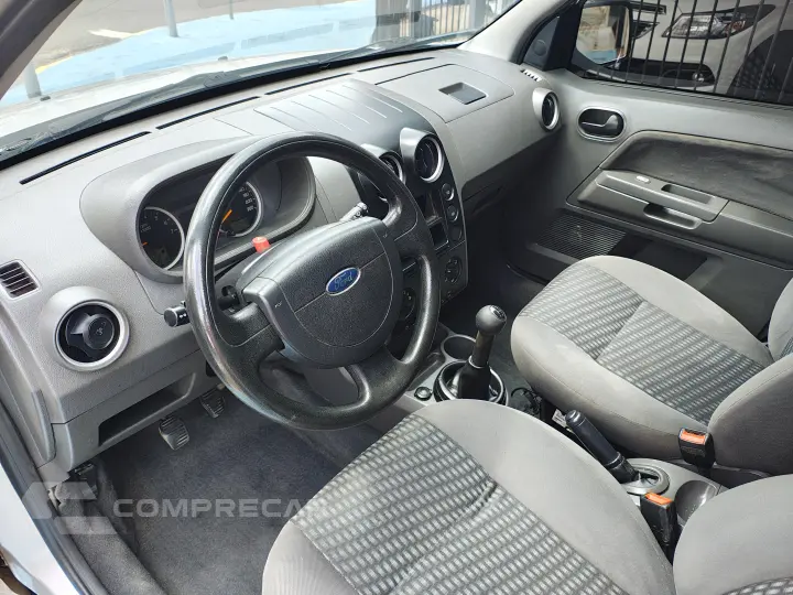 ECOSPORT 1.6 XLS 8V