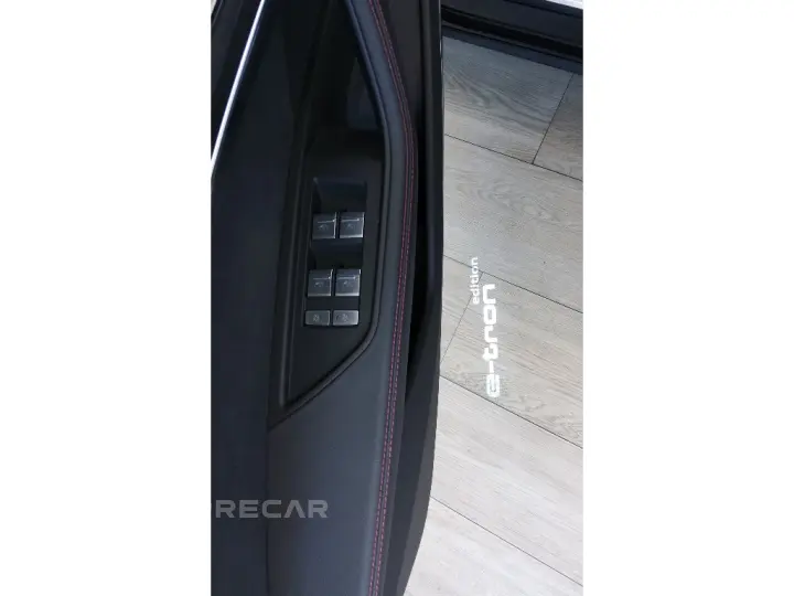 Q8 E-TRON 55 ELÉTRICO LAUNCH EDITION QUATTRO