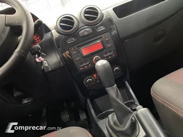 SANDERO - 1.6 STEPWAY 16V 4P MANUAL