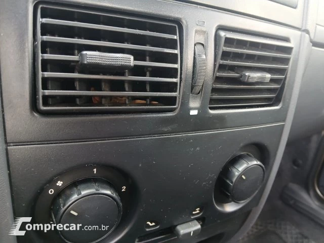 SIENA - 1.0 MPI EL 8V 4P MANUAL