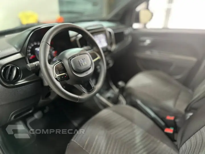 Strada 1.3 4P FIREFLY FLEX VOLCANO CABINE DUPLA