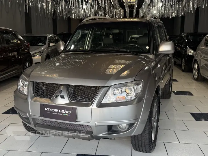 PAJERO TR4 2.0 4X2 16V 140CV FLEX 4P AUTOMÁTICO