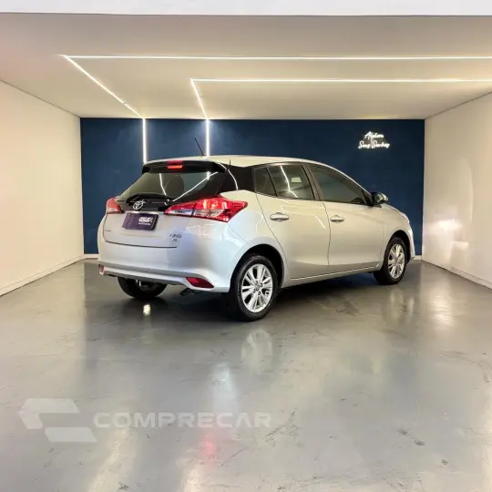 YARIS XL 1.3 Flex 16V 5p Aut.
