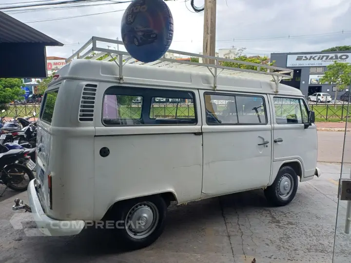 Kombi 1.4 FLEX STD 9 LUGARES