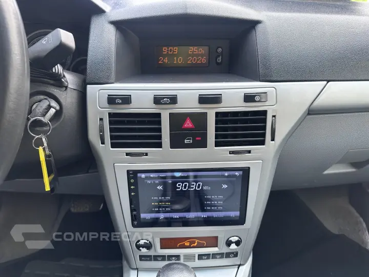 VECTRA 2.0 MPFI ELEGANCE 8V FLEX 4P AUTOMÁTICO