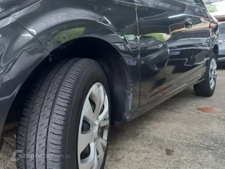 Prisma 1.4 Mpfi Lt 8V Flex 4P Automático