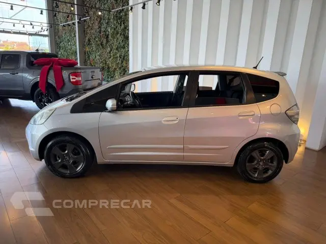 FIT - 1.4 LXL 16V 4P MANUAL