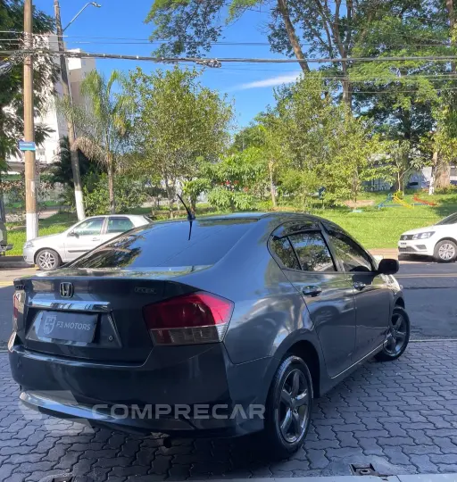 CITY Sedan LX 1.5 Flex 16V 4p Mec.