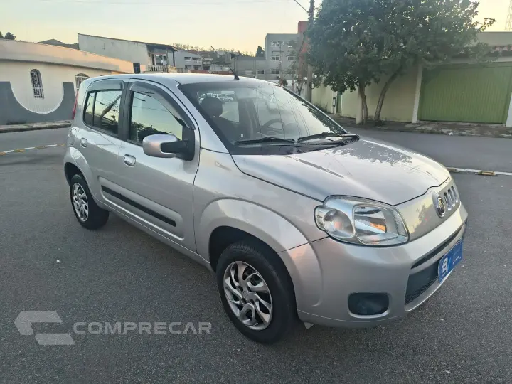 Uno 1.0 Evo Vivace 8V Flex 4P Manual