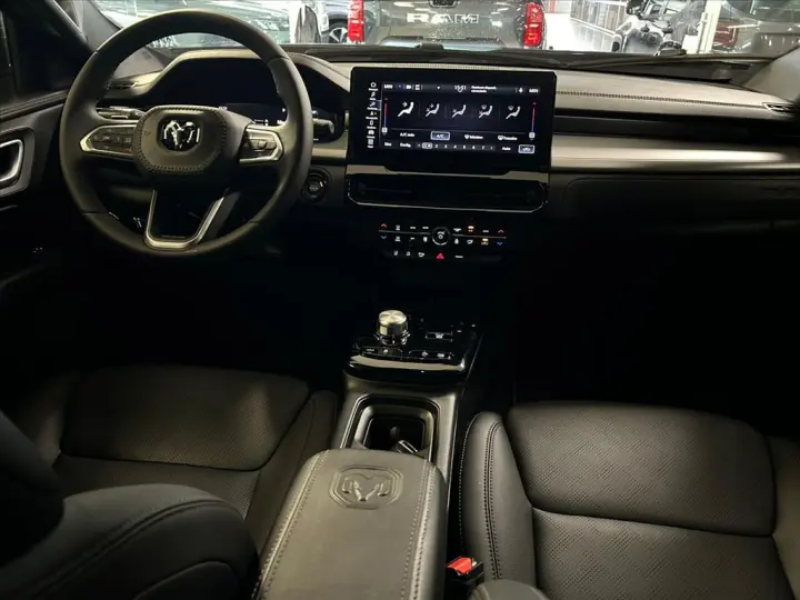 RAMPAGE 2.0 HURRICANE 4 TURBO GASOLINA REBEL 4X4