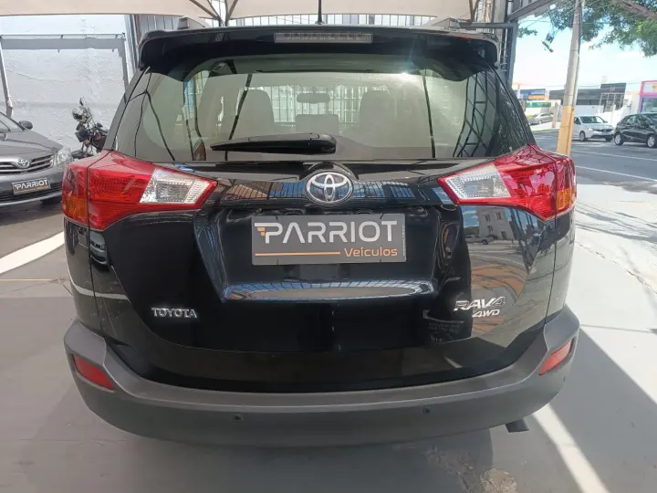 Toyota RAV4 2.5 16v 4x4