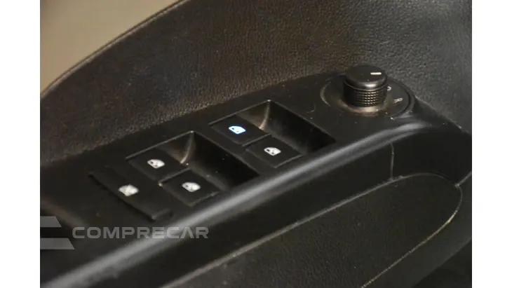 SONIC HATCH - 1.6 LT 16V 4P MANUAL