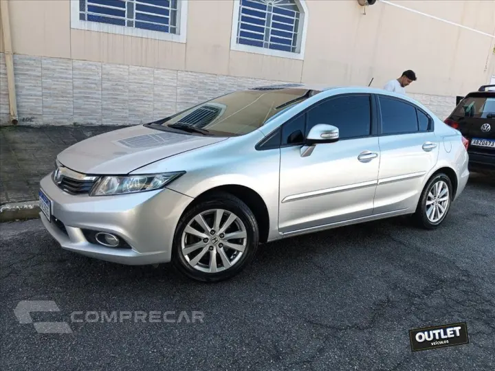CIVIC 1.8 LXS 16V FLEX 4P AUTOMÁTICO