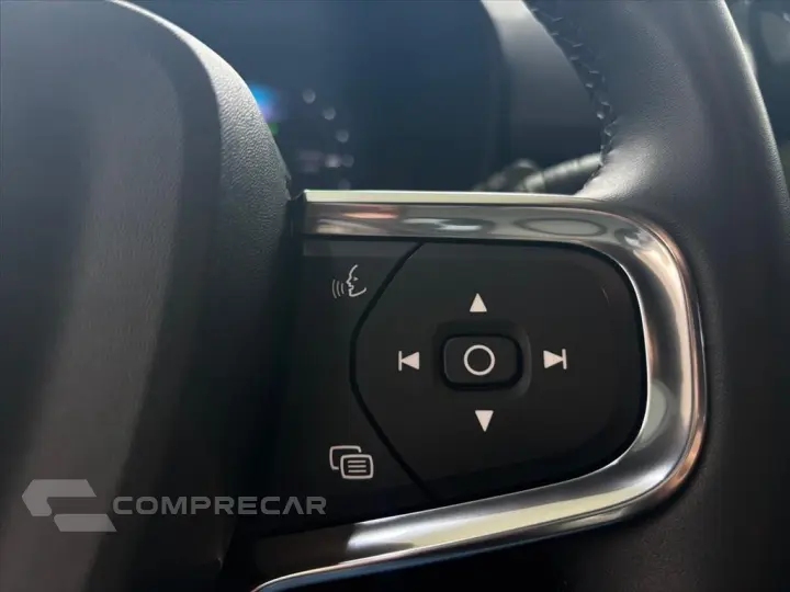 XC40 P8 RECHARGE TWIN ELECTRIC ULTIMATE AWD