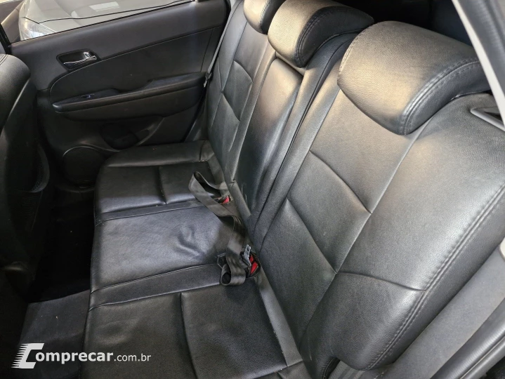 I30 CW 2.0 MPFI GLS 16V GASOLINA 4P AUTOMÁTICO
