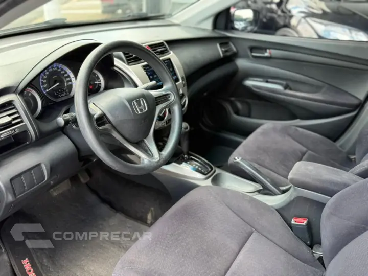 CITY Sedan LX 1.5 Flex 16V 4p Aut.