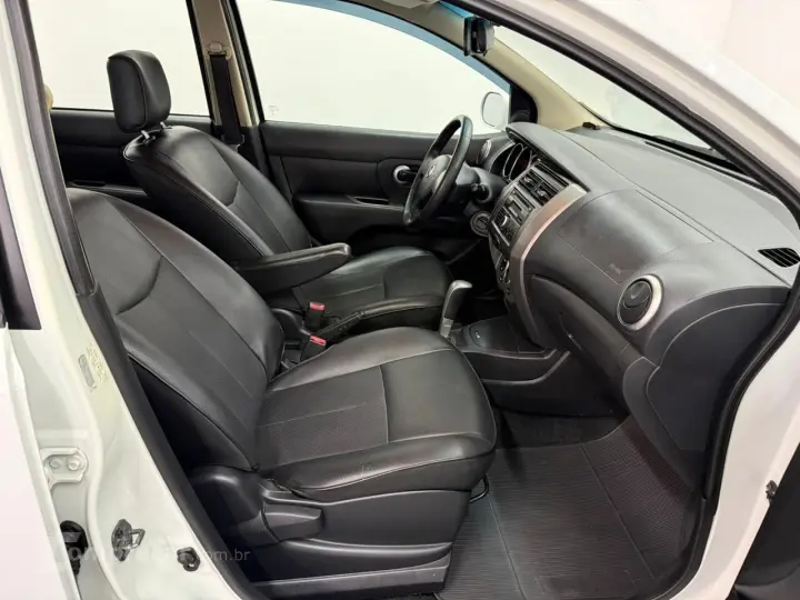 LIVINA GRAND SL 1.8 16V Flex Fuel Aut.