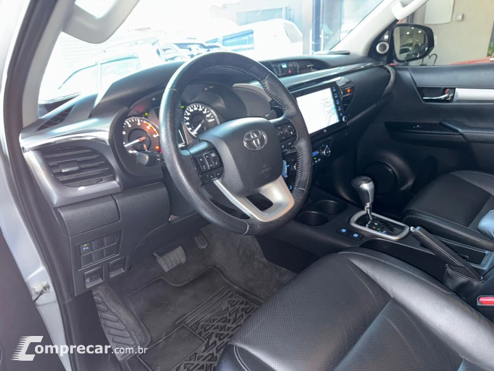 Hilux CD SRX 2.8