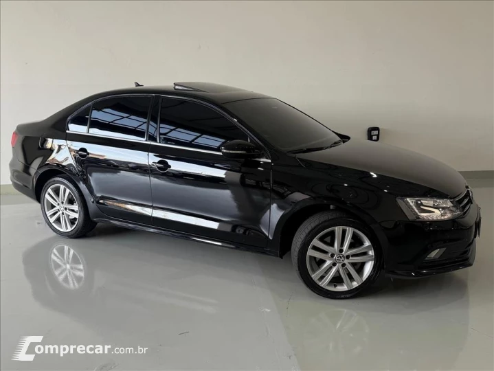 JETTA 2.0 TSI HIGHLINE 211CV GASOLINA 4P TIPTRONIC