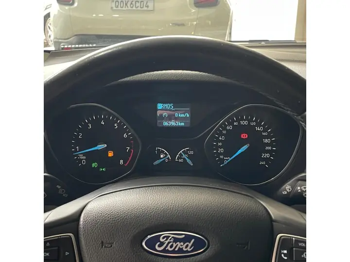 FOCUS 2.0 SE 16V FLEX 4P POWERSHIFT