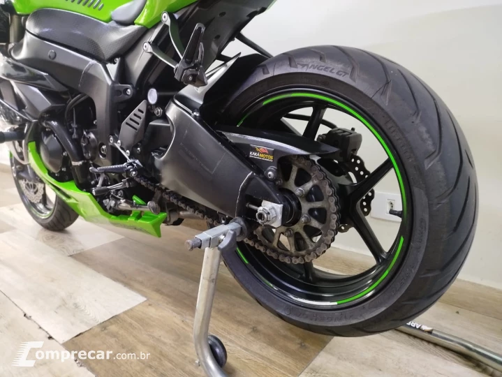 Ninja ZX-6R