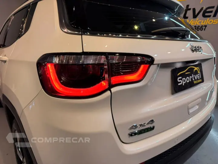 Compass 2.0 16V Diesel Longitude 4X4 Automático