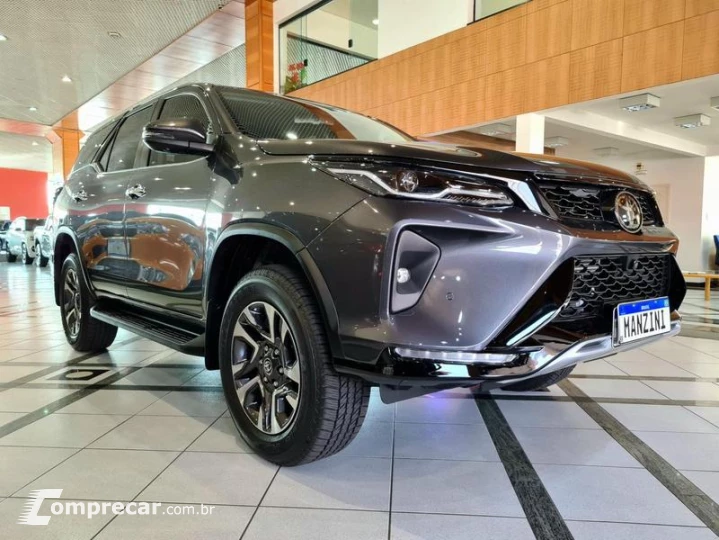 SW4 DSL 4X4 SRX PLATINUM AT 7S